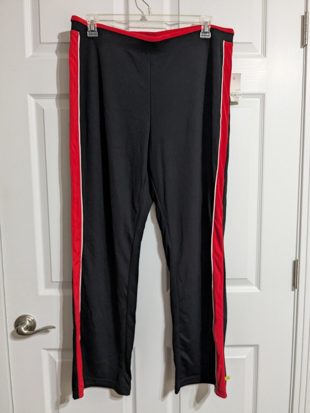 NWT made for life Women's Activewear Pants